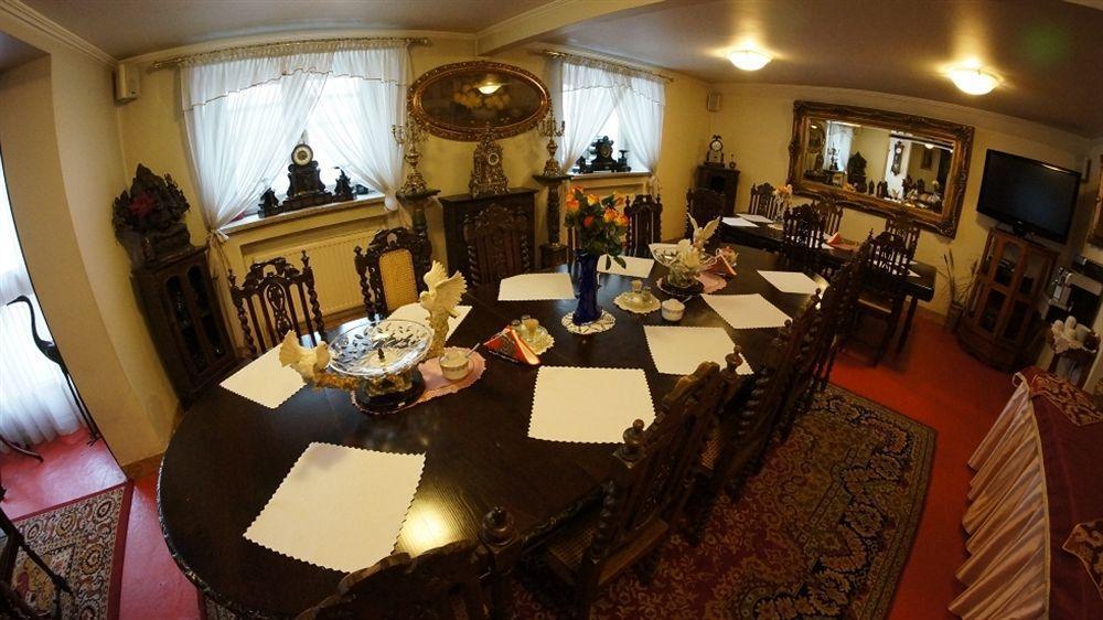 Florian Budget Rooms Krakow Bagian luar foto