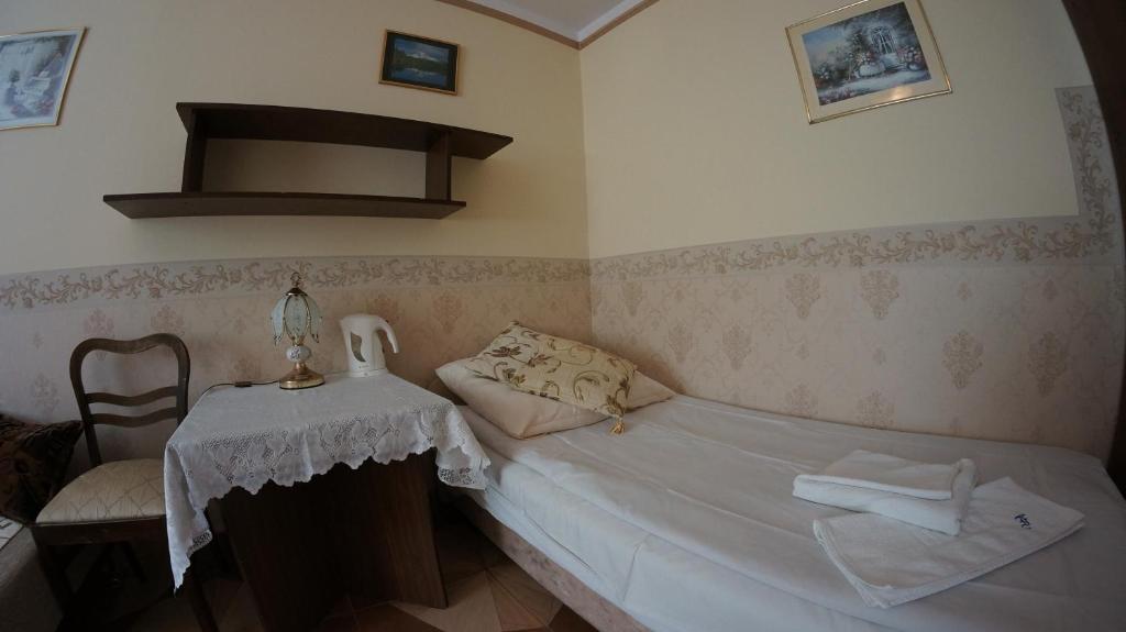 Florian Budget Rooms Krakow Bagian luar foto