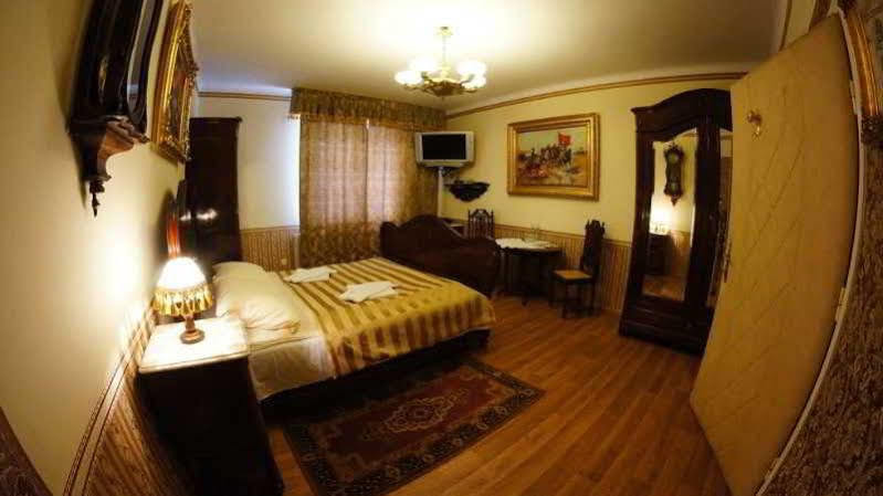 Florian Budget Rooms Krakow Bagian luar foto