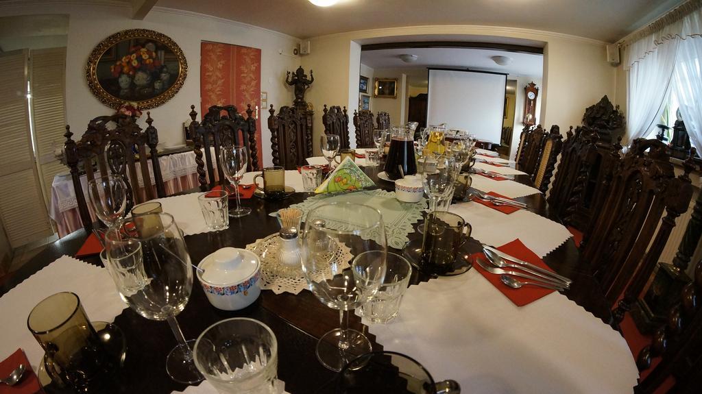 Florian Budget Rooms Krakow Bagian luar foto